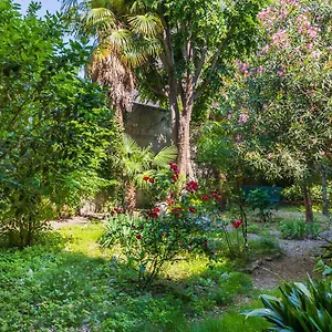 Belle Arti Gallery Garden House Bologna
